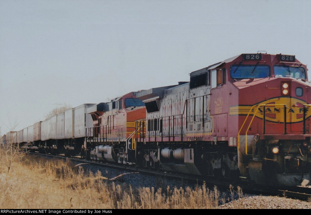 BNSF 826 West